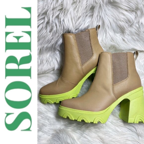 NWOB SOREL Brex Chunky Heel Platform Chelsea Bootie Tan Yellow, Size 6.5 - Picture 9 of 11